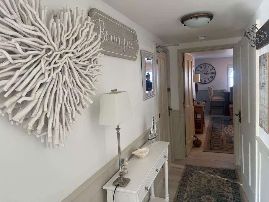 Once Upon A Tide Apartment Херн Бей Екстериор снимка